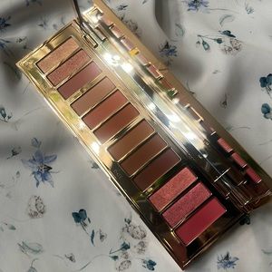 Charlotte tilbury pillow talk palette
